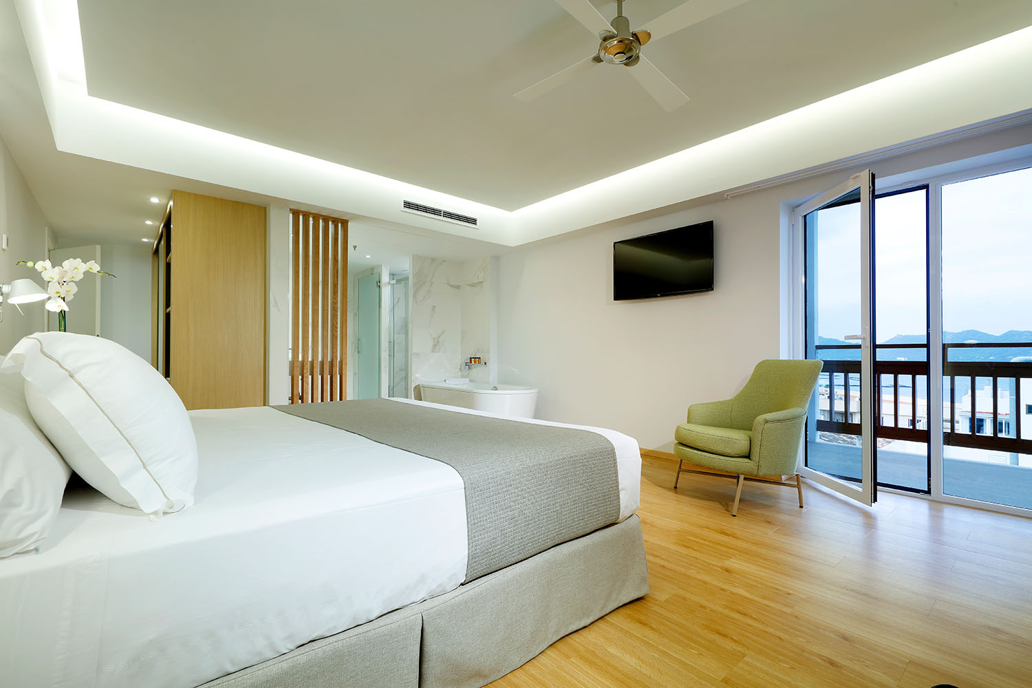 084_alta_CaleiaTalayotSpaHotel Suite Junior.jpg